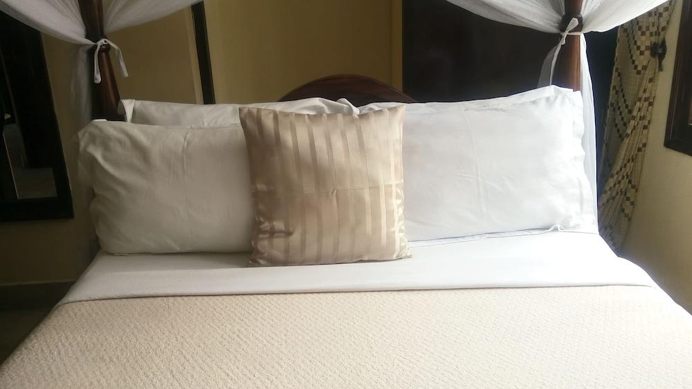 Transit Airport B&B Dar es Salaam Zewnętrze zdjęcie