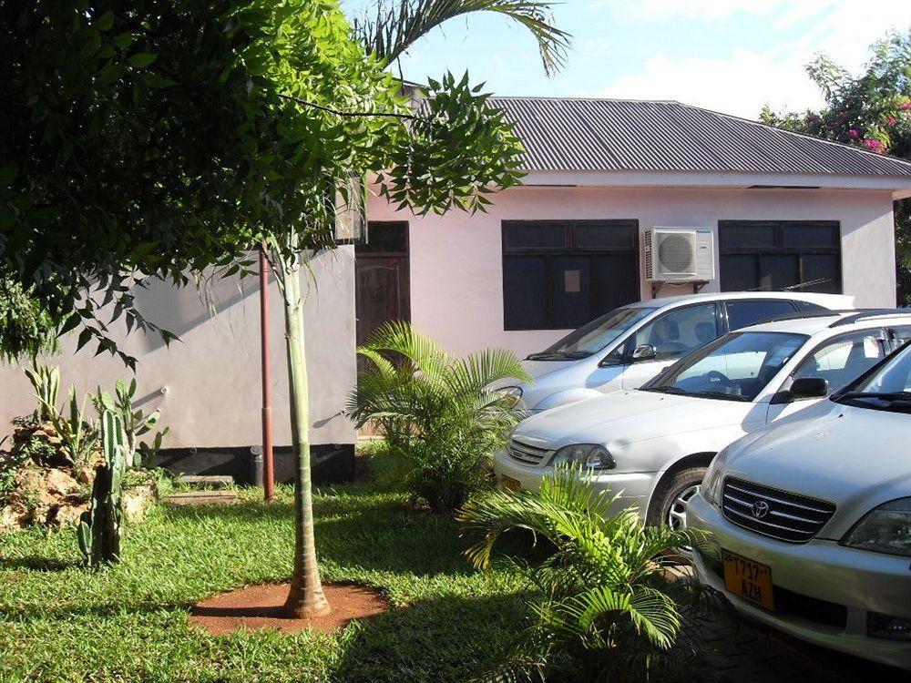 Transit Airport B&B Dar es Salaam Zewnętrze zdjęcie