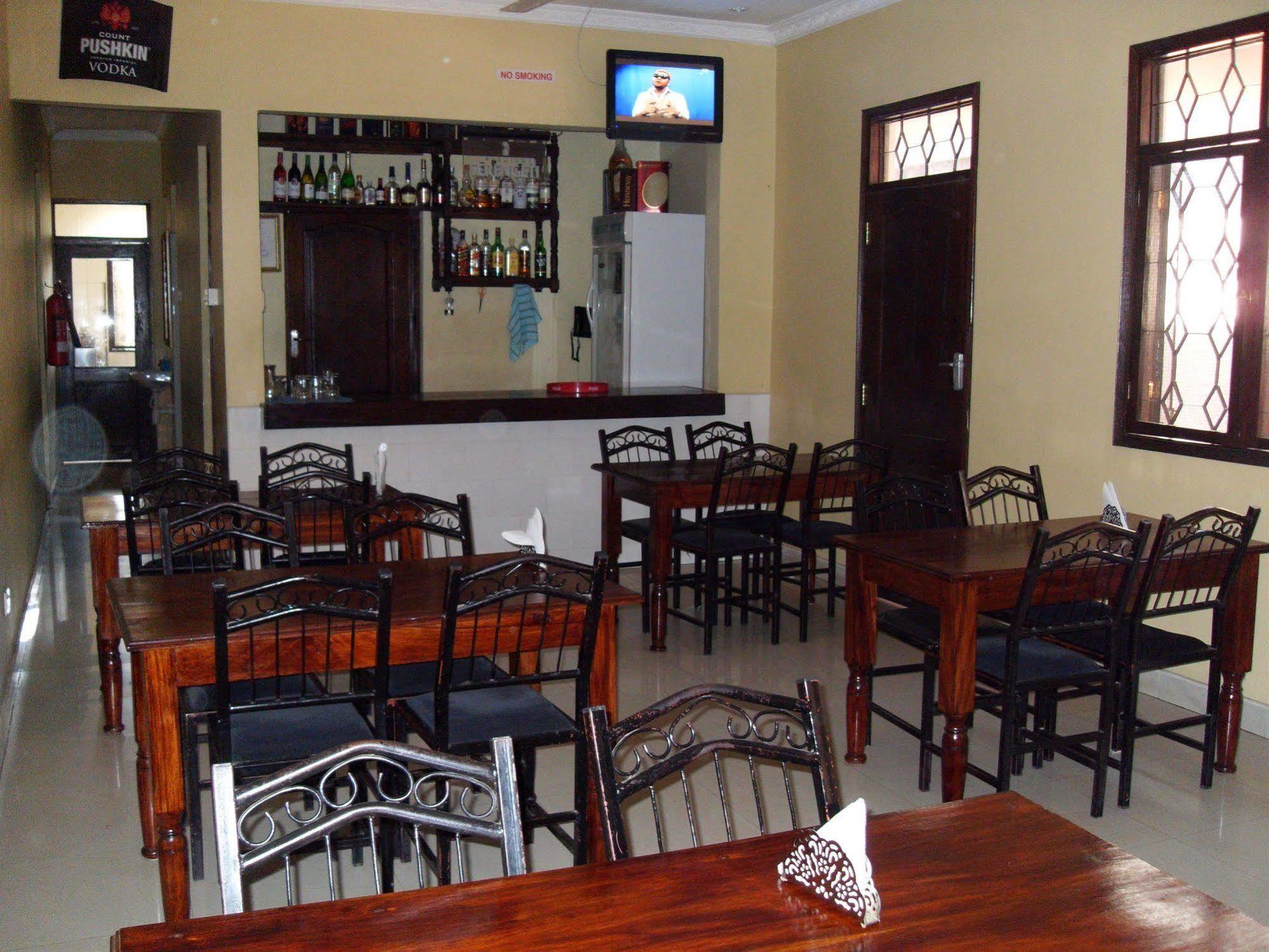 Transit Airport B&B Dar es Salaam Zewnętrze zdjęcie