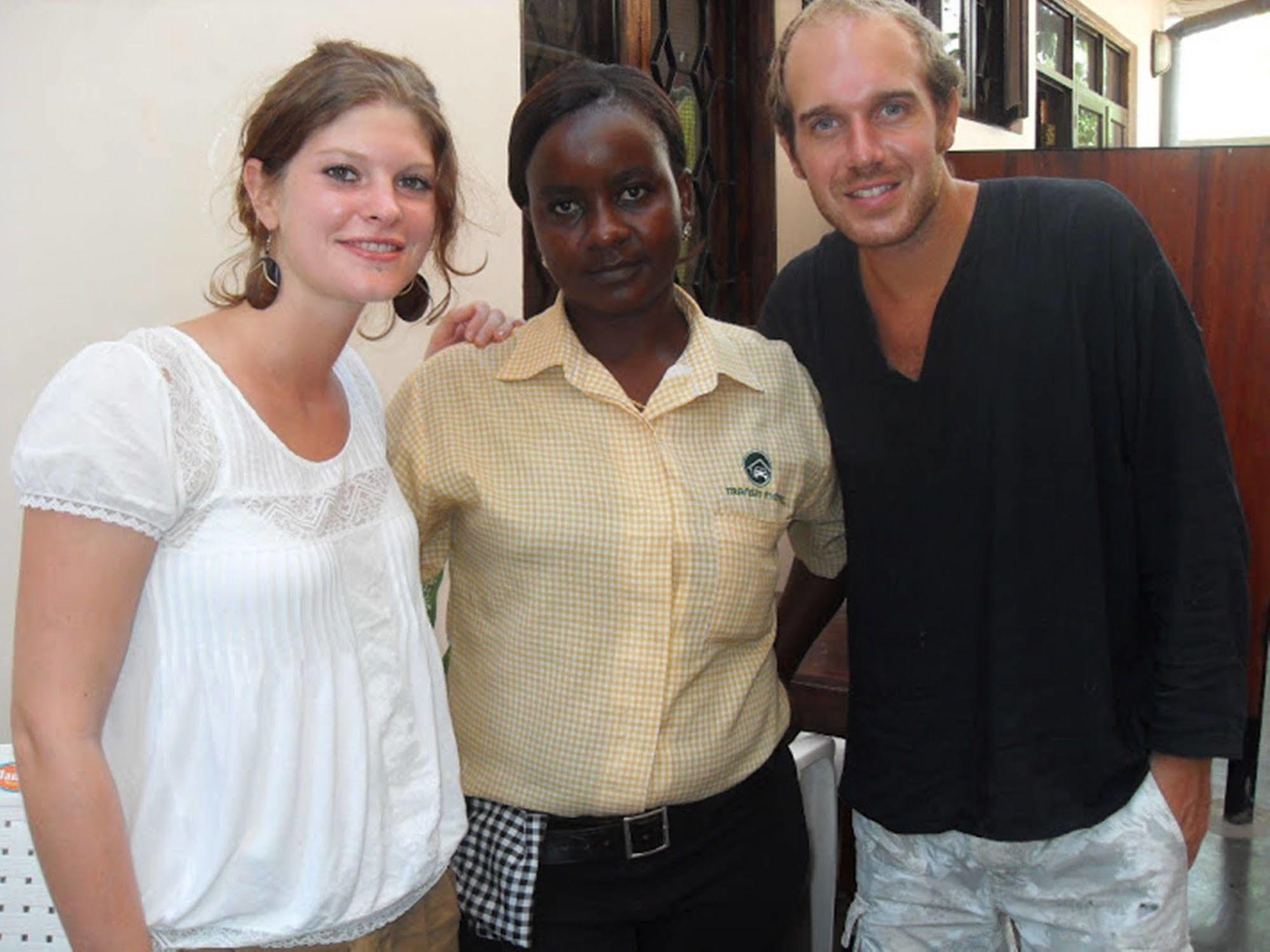 Transit Airport B&B Dar es Salaam Zewnętrze zdjęcie